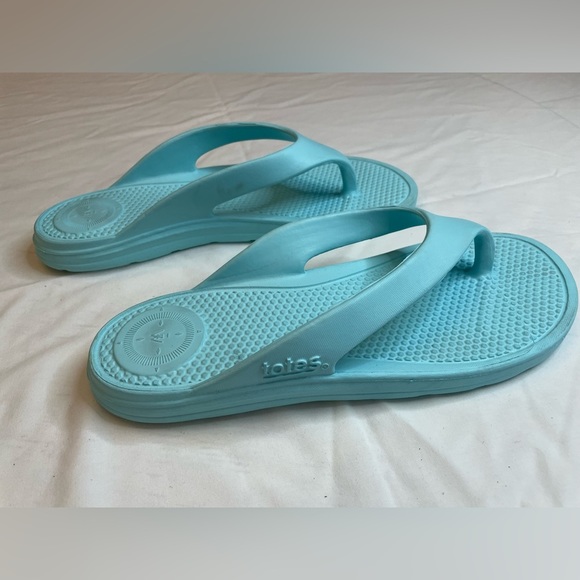 totes Shoes - Totes Everywear Women’s Flip Flops Size 11